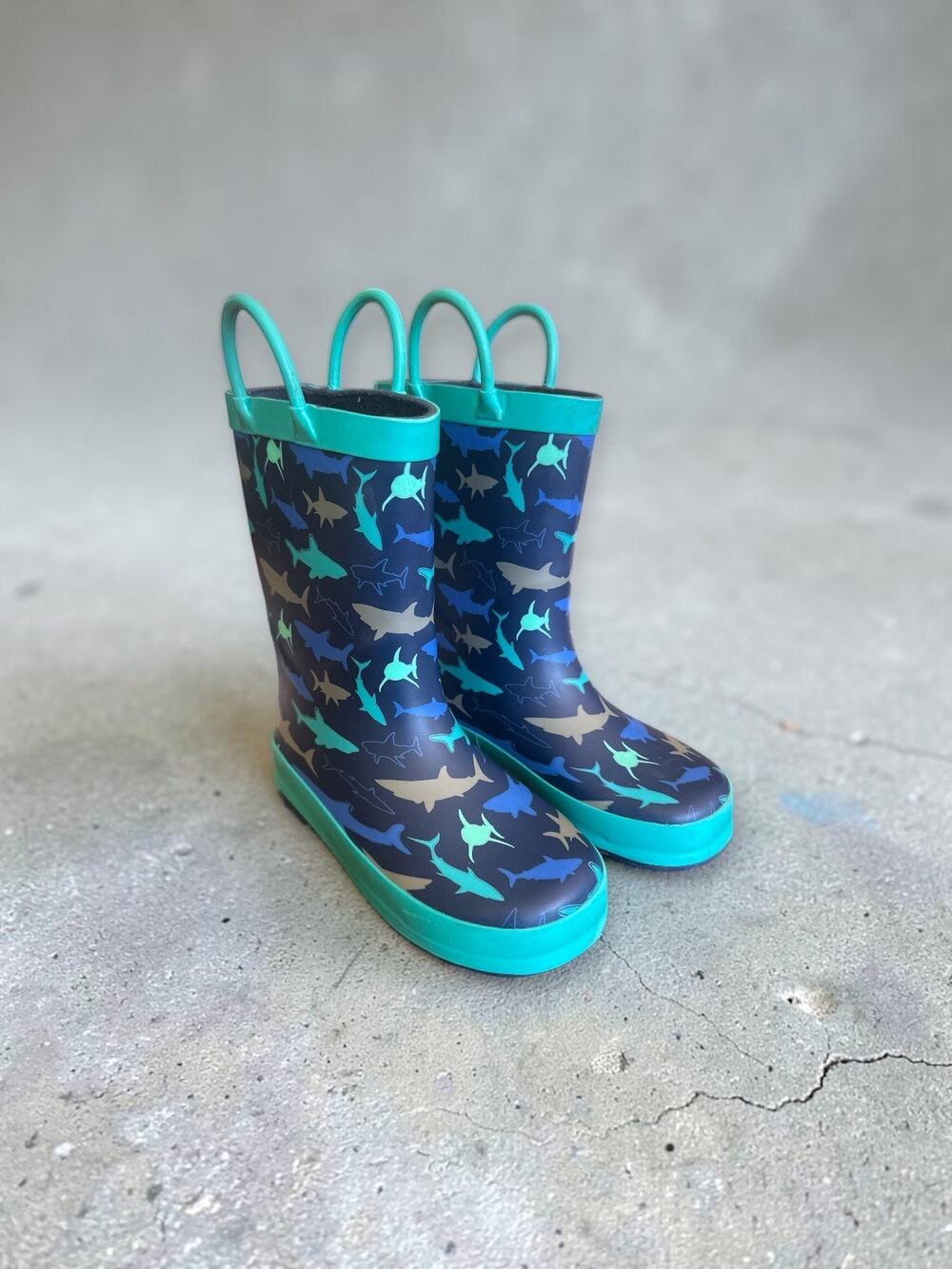 Unbranded Sharks Print Rain Boots with Handles, Toddler Size 11, Blue